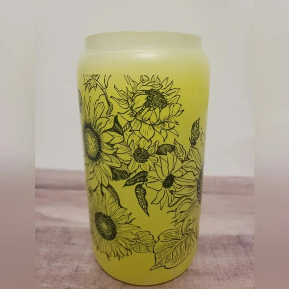 16oz Sunflower cold color changing cup - Picture 10 of 11